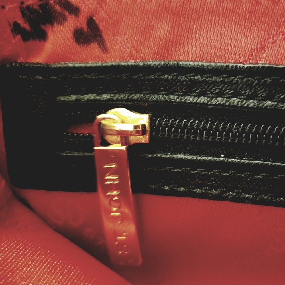St John leather clutch 11.5 X 5 - Picture 10 of 11